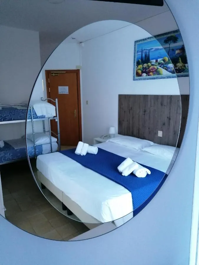 ***  Hotel Danieli Лидо-ди-Езоло Италия