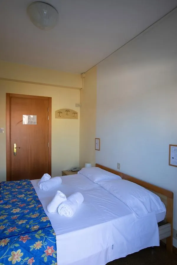 Hotel Danieli Лидо-ди-Езоло 3*,